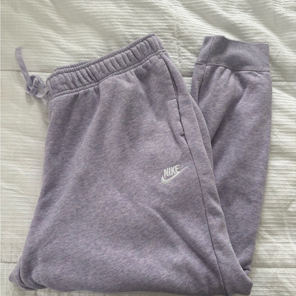 Nike Women's Sportswear Club Joggers Heathered Purple 1X